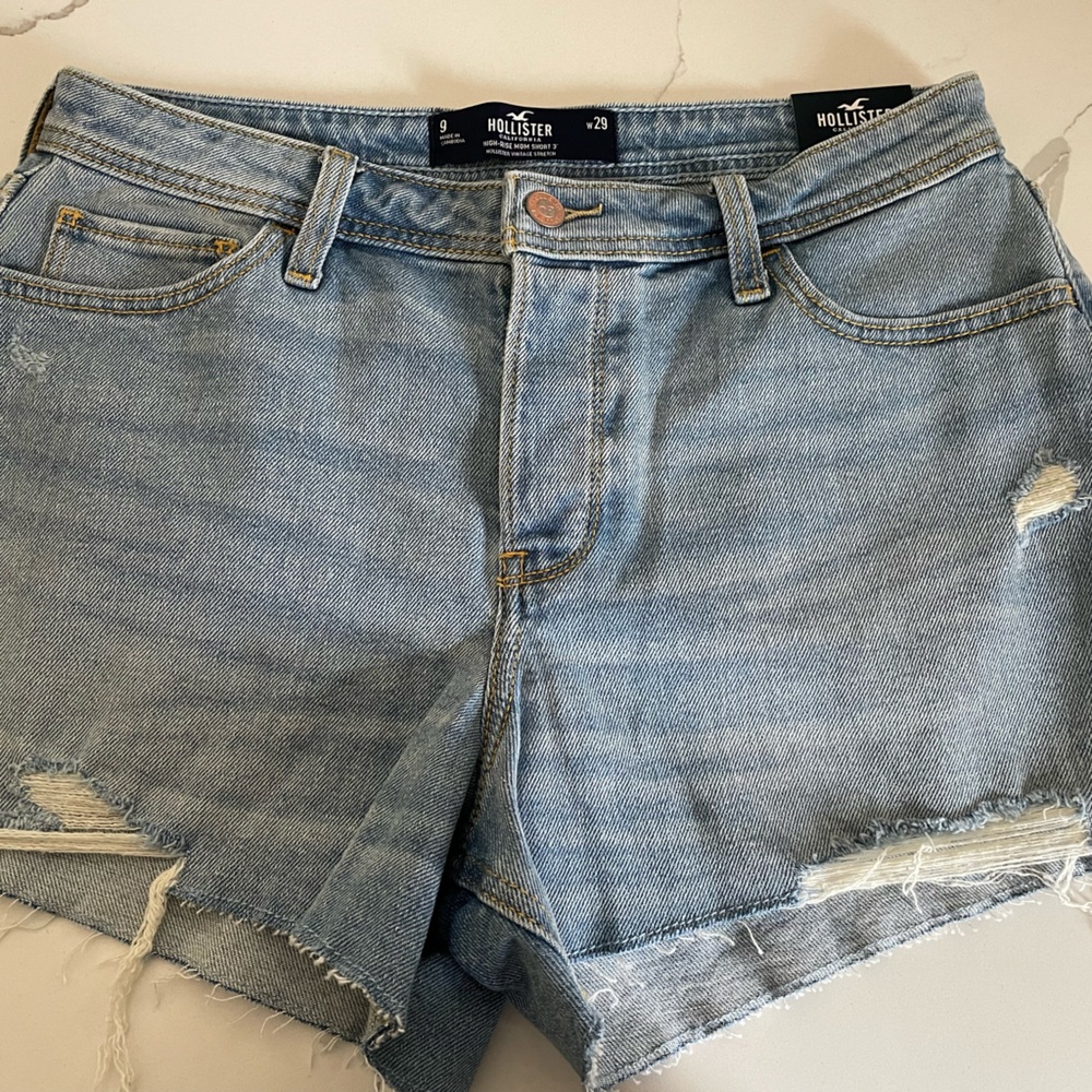 Hollister high rise mom shorts